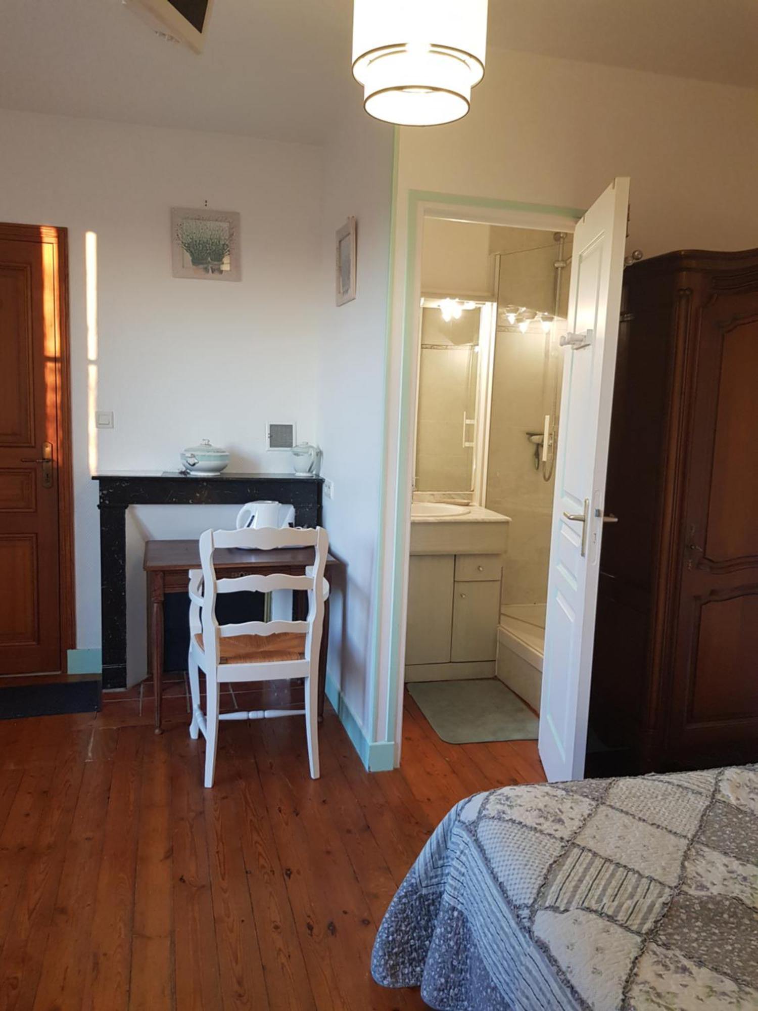 Chambres D'Hotes Anne-Marie Châtillon-sur-Indre Dış mekan fotoğraf