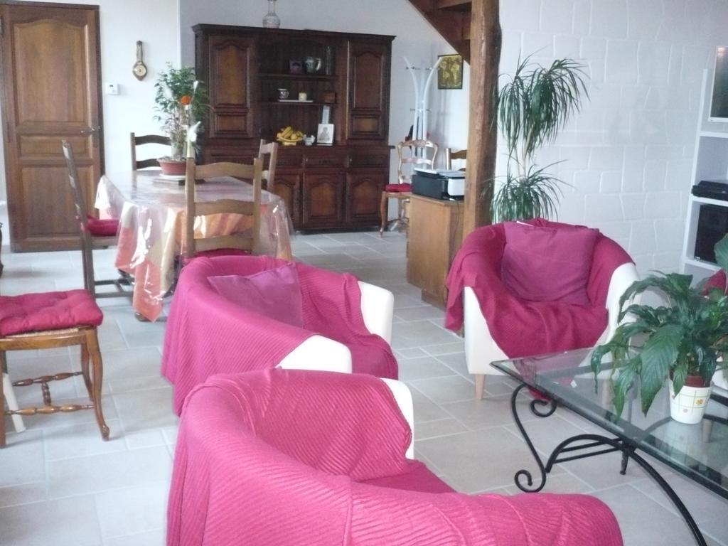 Chambres D'Hotes Anne-Marie Châtillon-sur-Indre Oda fotoğraf
